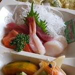 まるい弁当 本店的實拍圖