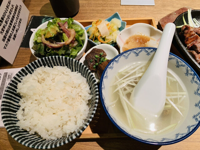 炭焼牛たん東山　 博多大丸店的實拍高清圖
