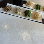 韓国料理 KOREAN DINING HAN CHEF 下北沢店的实拍图