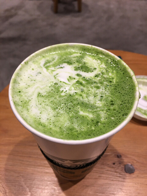 スターバックスコーヒー シモキタエキウエ店的實拍高清圖