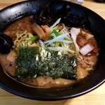 麺屋 弍色的实拍图