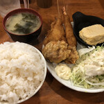 串かつじゃんじゃん 本町店的实拍图