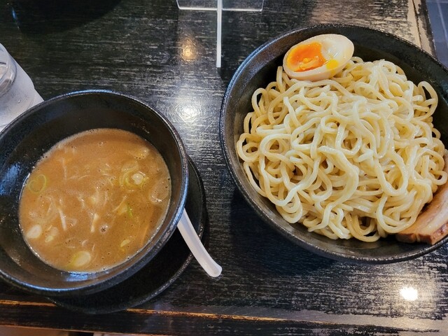 酒池肉林的实拍高清图