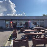 岬の市場的实拍图