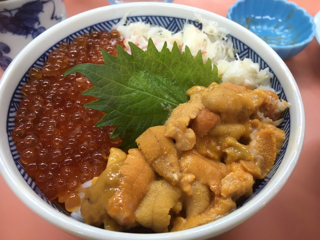函館朝市 栄屋 よさこい食堂的实拍高清图