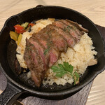 炭焼ハンバーグ&ステーキ コバラヘッタ 新さっぽろ店的实拍图