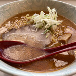 マルエス食堂的实拍图