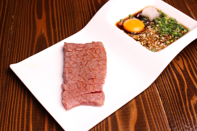 炭火焼肉 赤黒的實拍高清圖