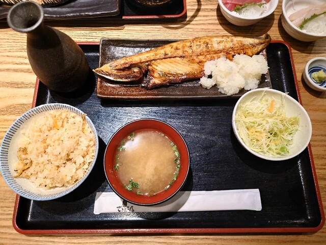 一夜干しと海鮮丼 できたて屋 時計台店的實拍高清圖