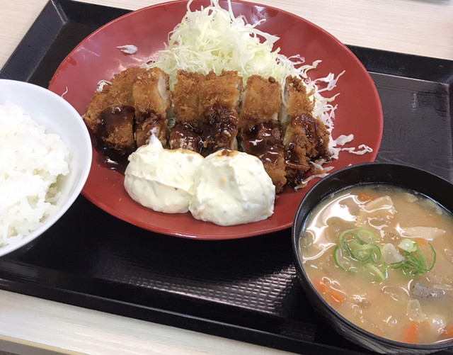 かつや 苫小牧店的实拍高清图