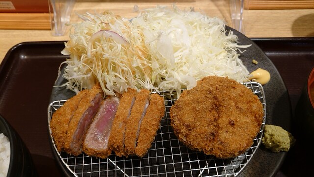 牛カツ京都勝牛 京都駅前店的實拍高清圖