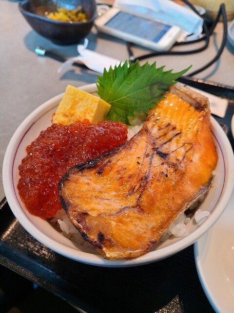 一夜干しと海鮮丼 できたて屋 ステラプレイス店的實拍高清圖