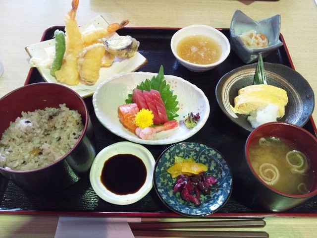 ロハスな健康食堂 旬菜庵的實拍高清圖
