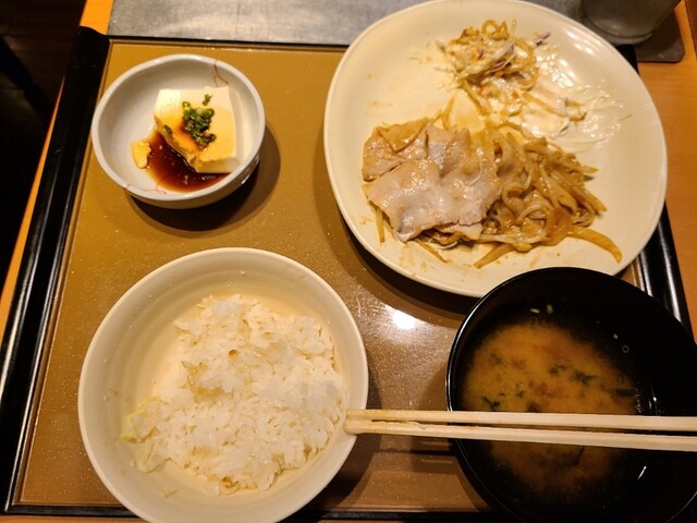 やよい軒 京都駅八条口店的實拍高清圖