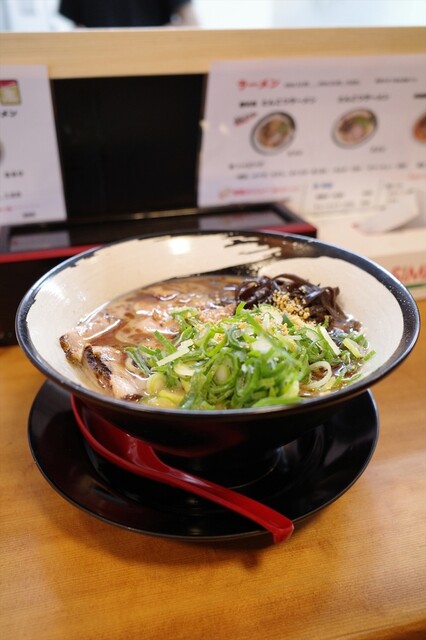 とんこつラーメン 薫的實拍高清圖