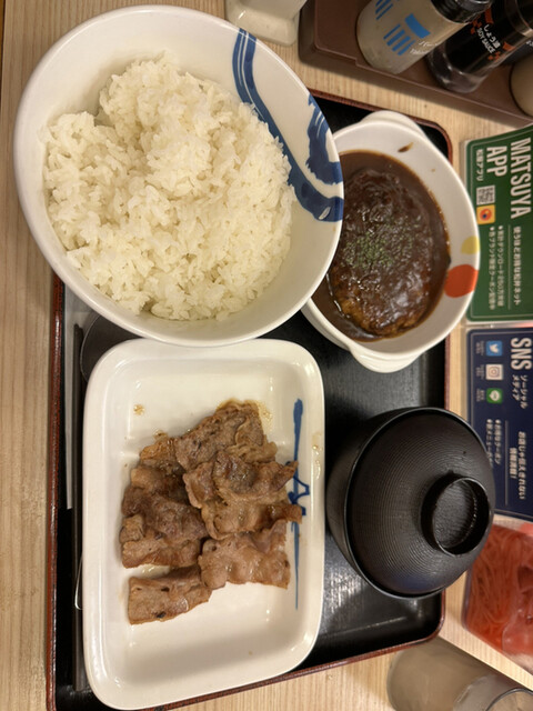 松屋 深大寺3丁目店的实拍高清图