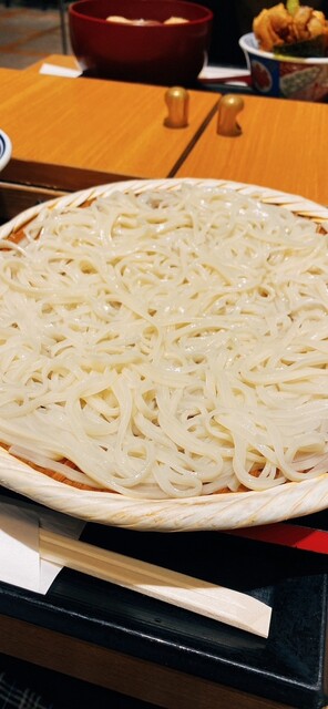 稲庭うどんとめし 金子半之助 コレド室町店的實拍高清圖