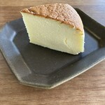 recommendations for りくろーおじさんの店 新幹線改札内店