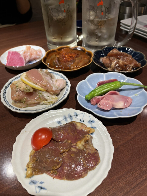 とり焼肉酒場 鶏ん家 春吉店的實拍高清圖