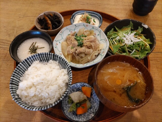 八百屋とごはん うらや 本店的實拍高清圖