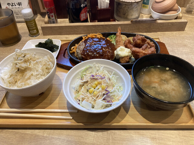 やよい軒 代々木店的實拍高清圖