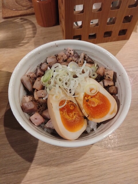 麺屋優光 銀座店的實拍高清圖