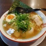 三興飯店的实拍图