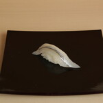 寿司菜的实拍图