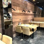 元祖ぶっち切り寿司 魚心 心斎橋店的實拍圖