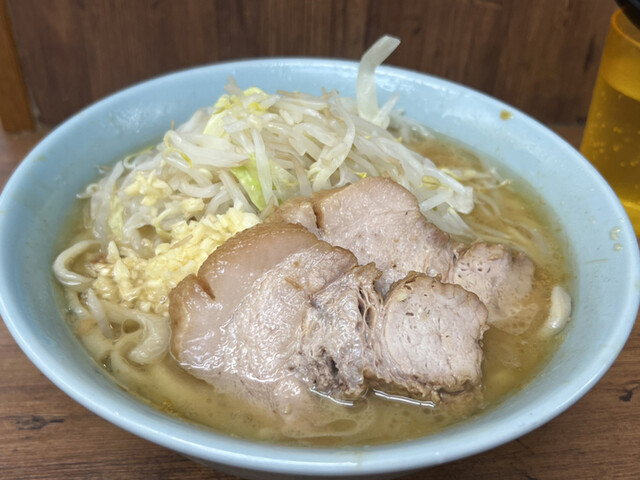 ラーメン二郎 池袋東口店的实拍高清图