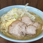 ラーメン二郎 池袋東口店的实拍图
