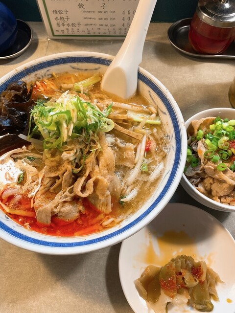 ラーメン･餃子 ハナウタ的实拍高清图