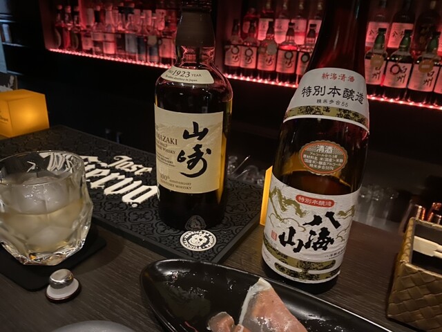 BAR ライオン的實拍高清圖