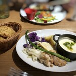FARMER'S KITCHEN KITTE博多店的實拍圖
