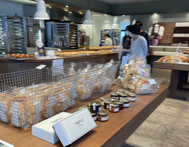 recommendations image for mills by Truffle Bakery 福岡春日店
