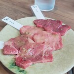 recommendations for 焼肉 The INNOCENT CARVERY 新丸ビル店