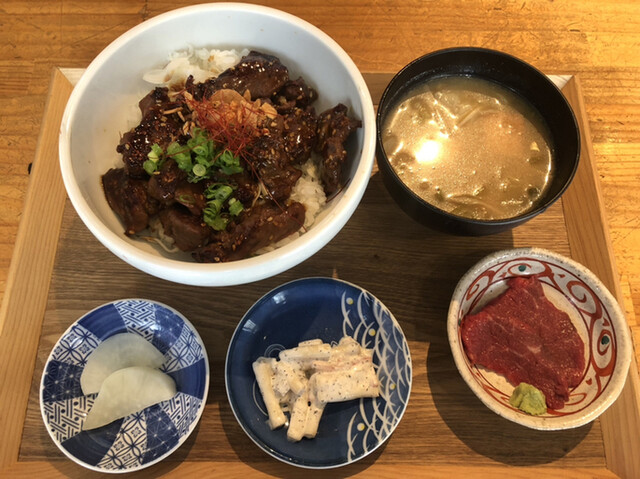 がんばれニッポン馬肉道場 馬喰ろう 神田店的實拍高清圖