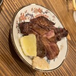 牛ホルモン串 吉村的實拍圖
