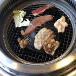 焼肉ウエスト 今宿店的实拍图