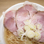 麺屋優光 銀座店的實拍圖