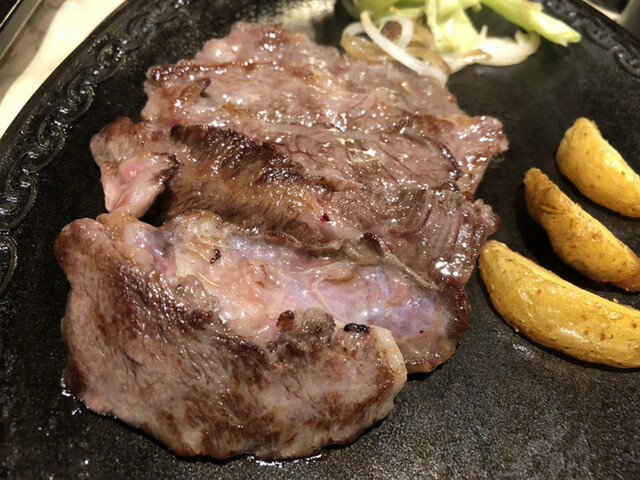 牛楽的實拍高清圖