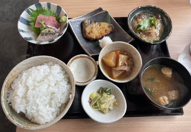 土鍋ごはん食堂 ふじたや的實拍高清圖