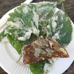 景信山頂上　景信茶屋　青木的实拍图