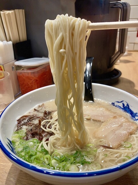 元祖 糸島ラーメン銅羅 福岡空港店的實拍高清圖