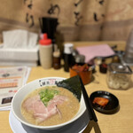 河童らーめん本舗 工場直営店的實拍圖