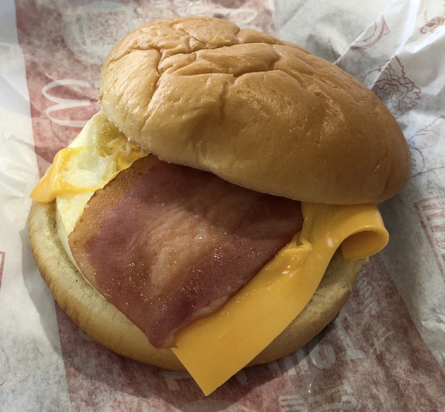 マクドナルド 成増駅北口店的实拍高清图