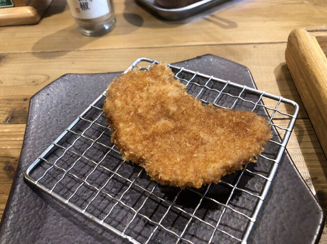 新潟カツ丼 タレカツ 神保町すずらん通り店的实拍高清图