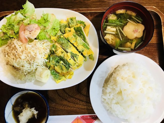 キッチン青い橋的实拍高清图