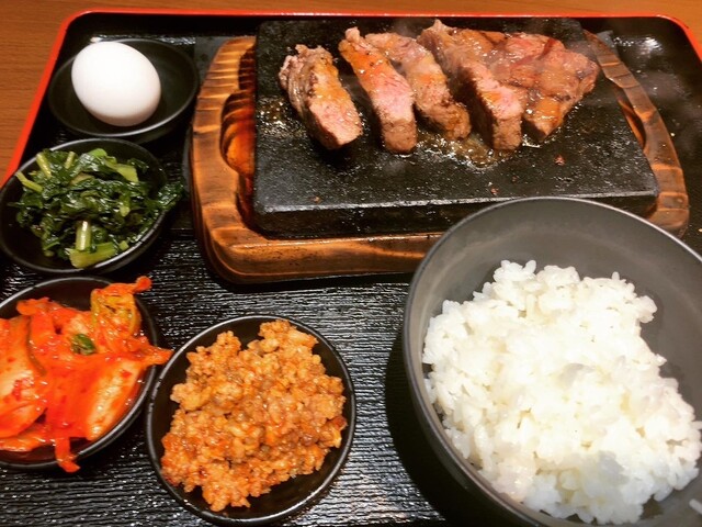 感動の肉と米 新橋店的實拍高清圖