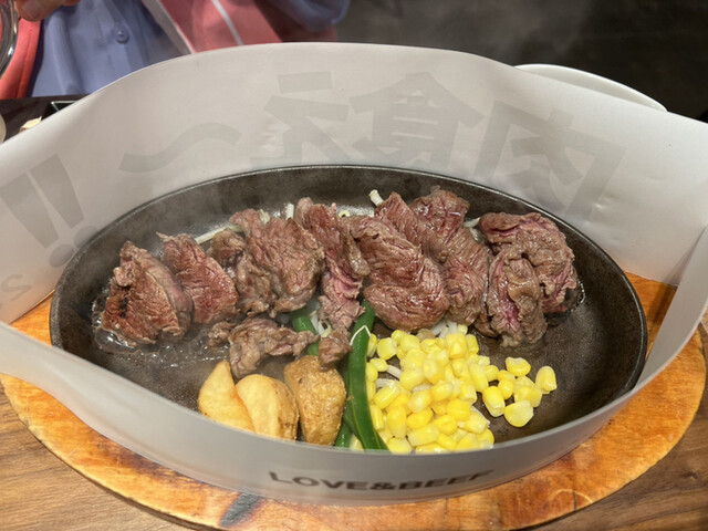 肉山食堂的實拍高清圖